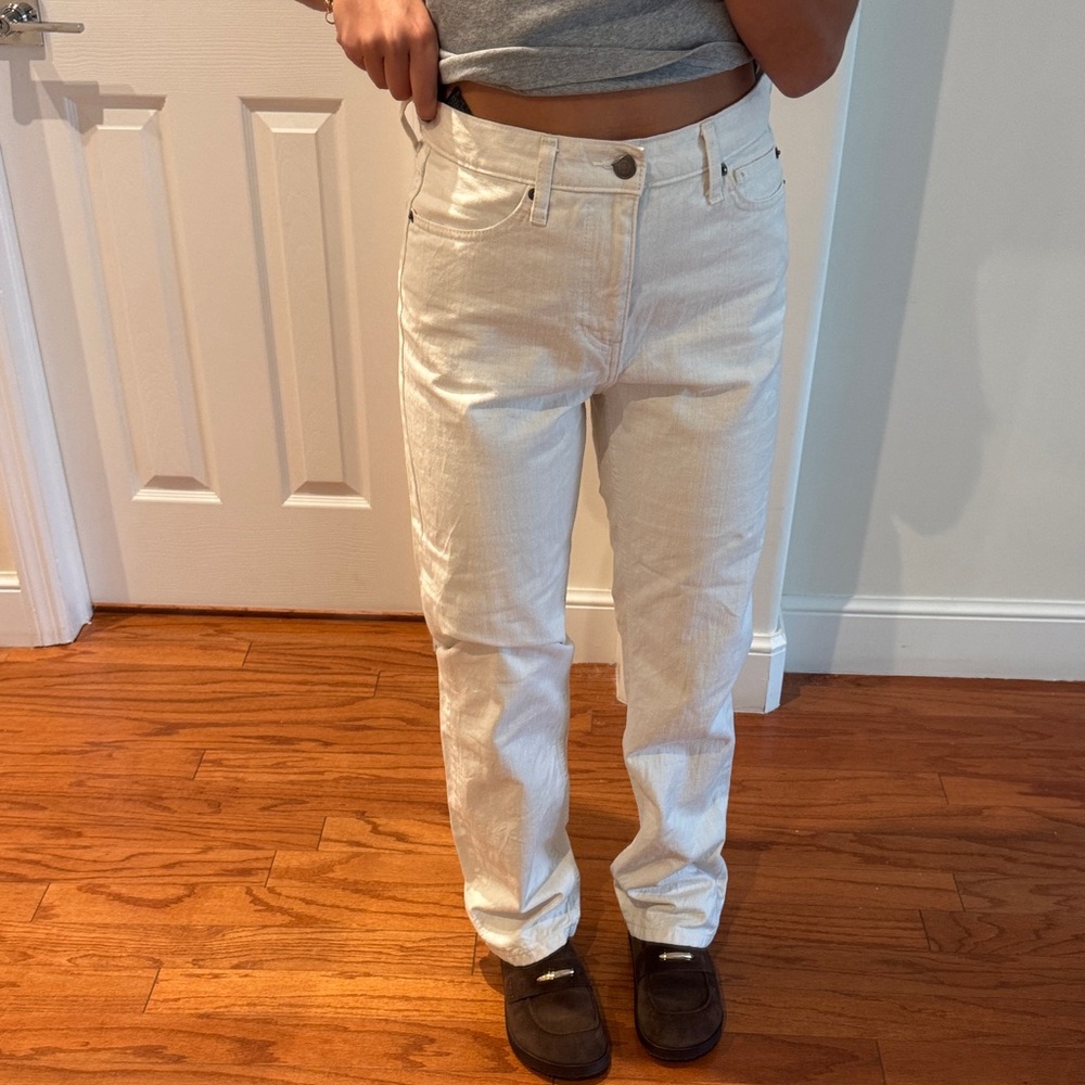 Zara Off-White JEANS - high waisted - comfy straight leg used twice.